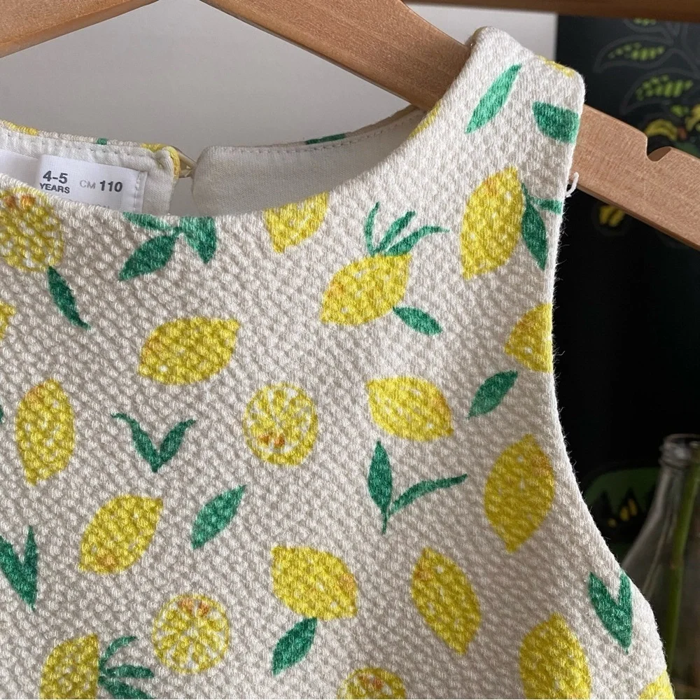 Zara Girls White Yellow Lemon Print Textured Sleeveless Dress 4t